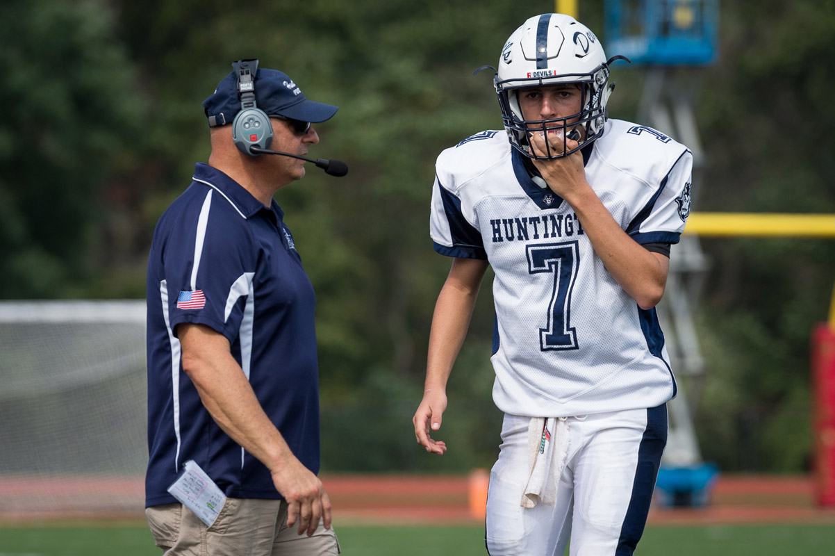 Steve Muller with quarterback John Paci