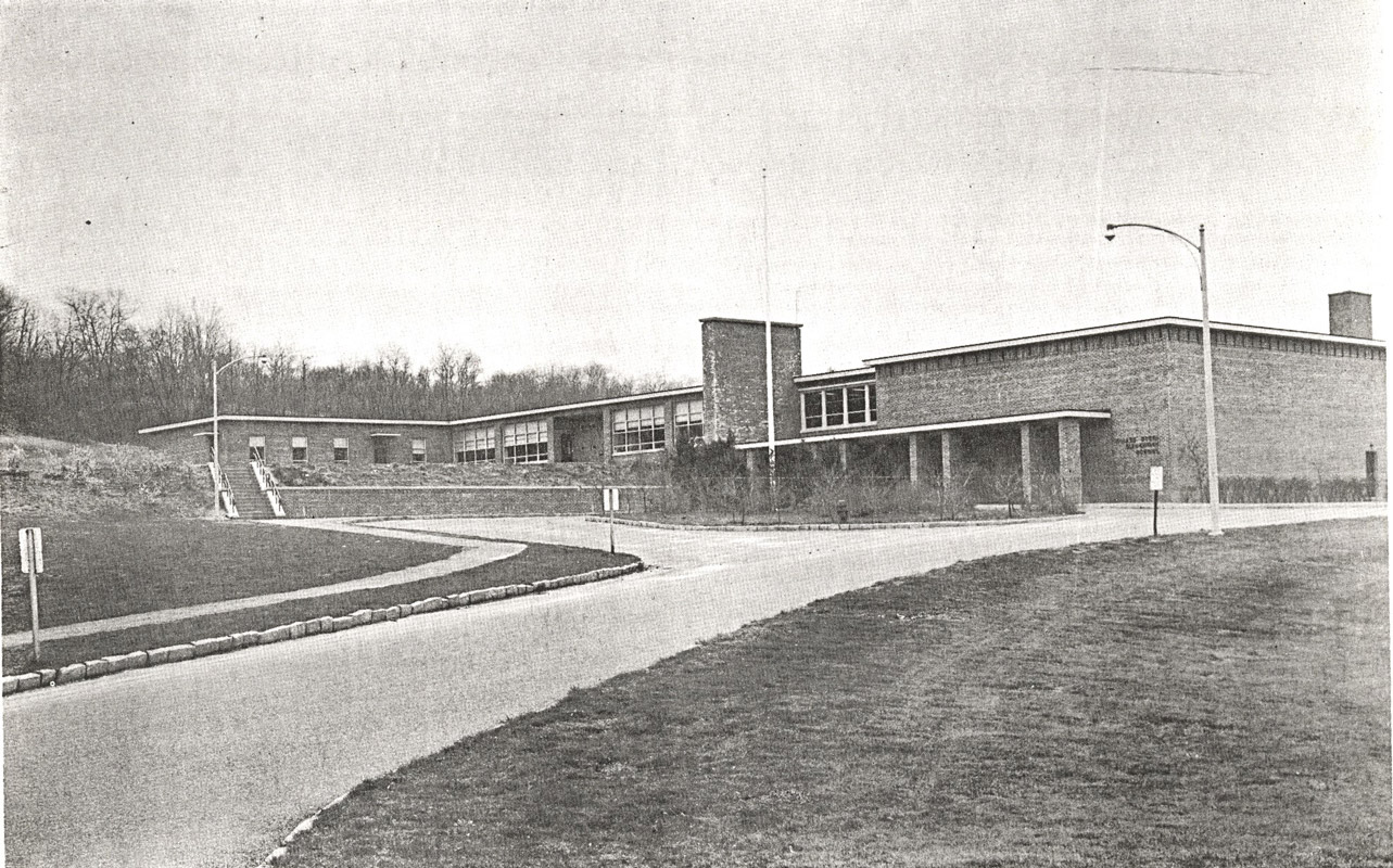 Village Green Elementary School
