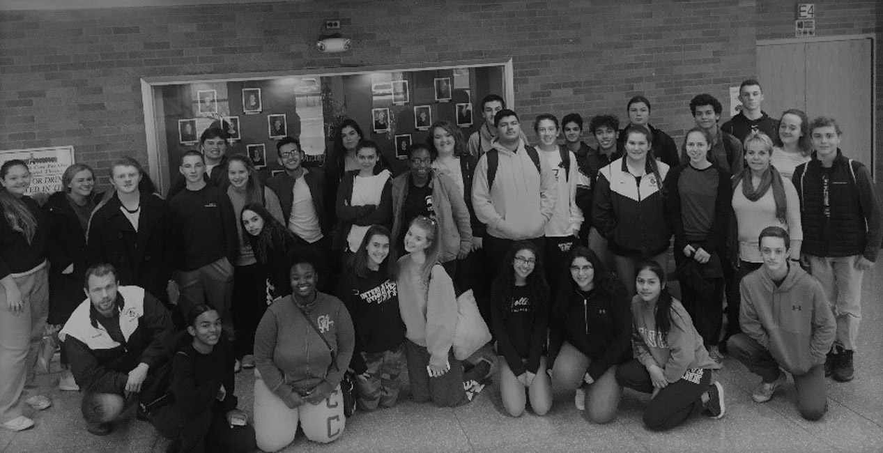 Huntington criminal justice and personal law students visited the Suffolk Correctional Facility in Riverhead.