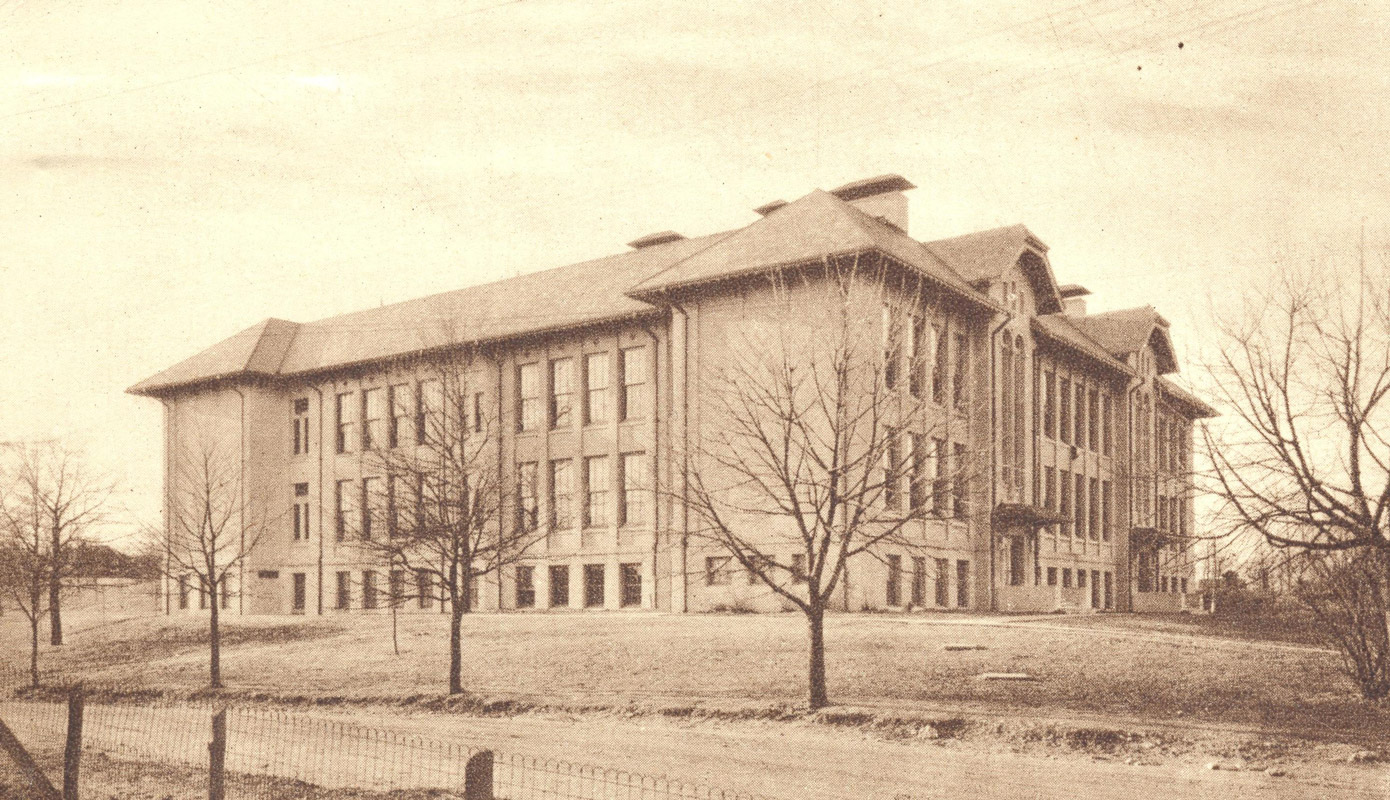 Roosevelt School