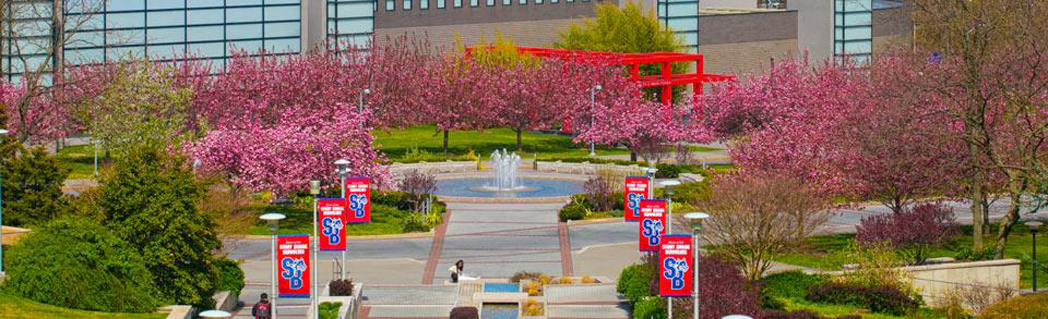 Huntington AP Research class students recently trekked to Stony Brook University.