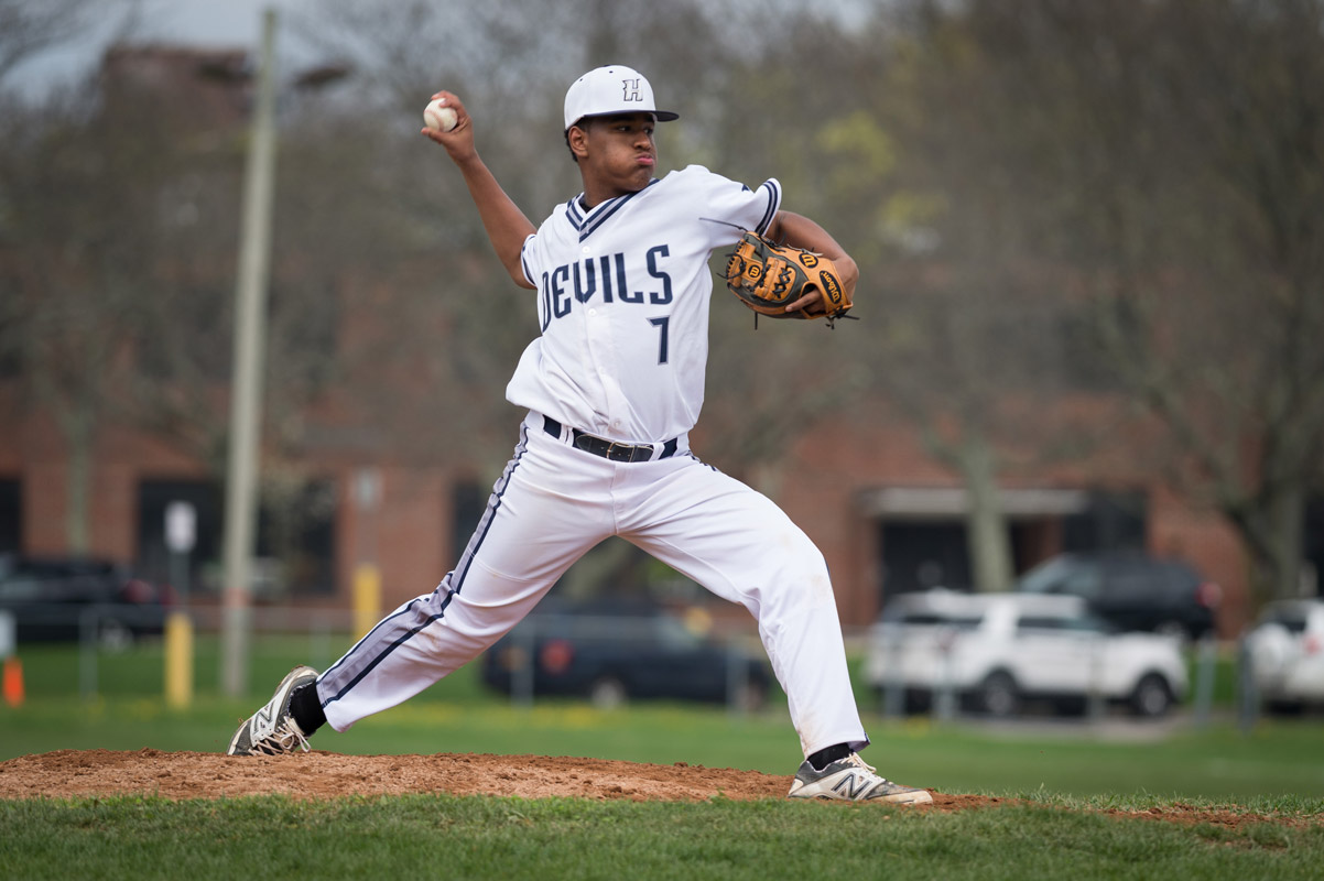 Elian Pimental on the mound for the Blue Devils. (Darin Reed photo.) 