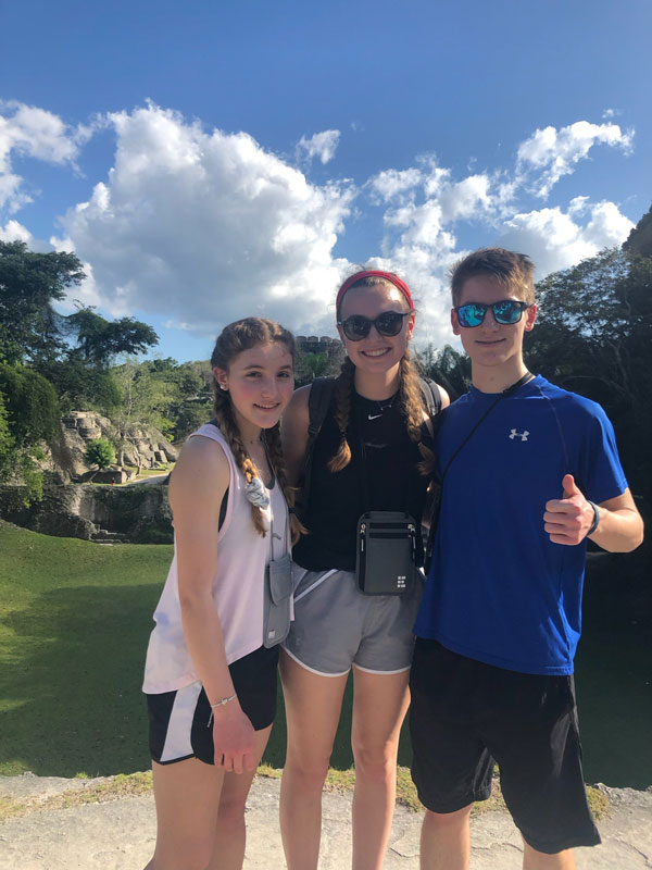 Maddie Reed (center) in Belize with Kianna Criscuola and Andrew Knowles.