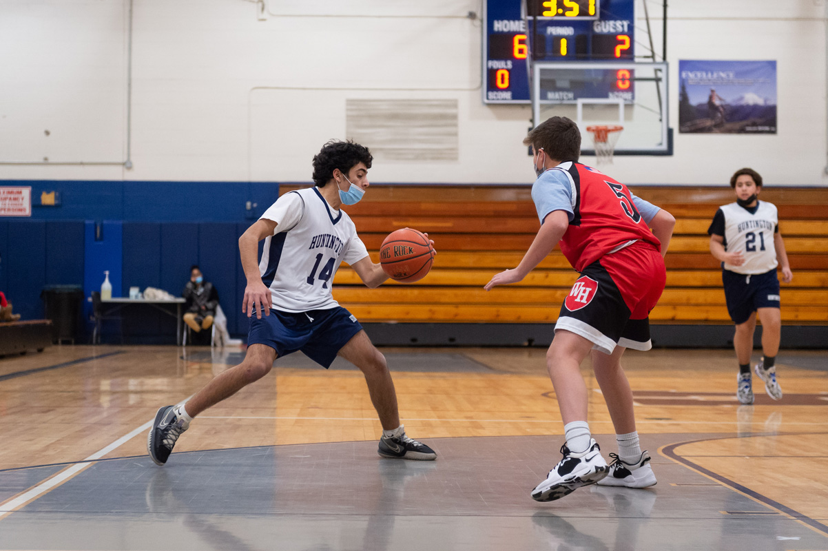 Fourth basketball image