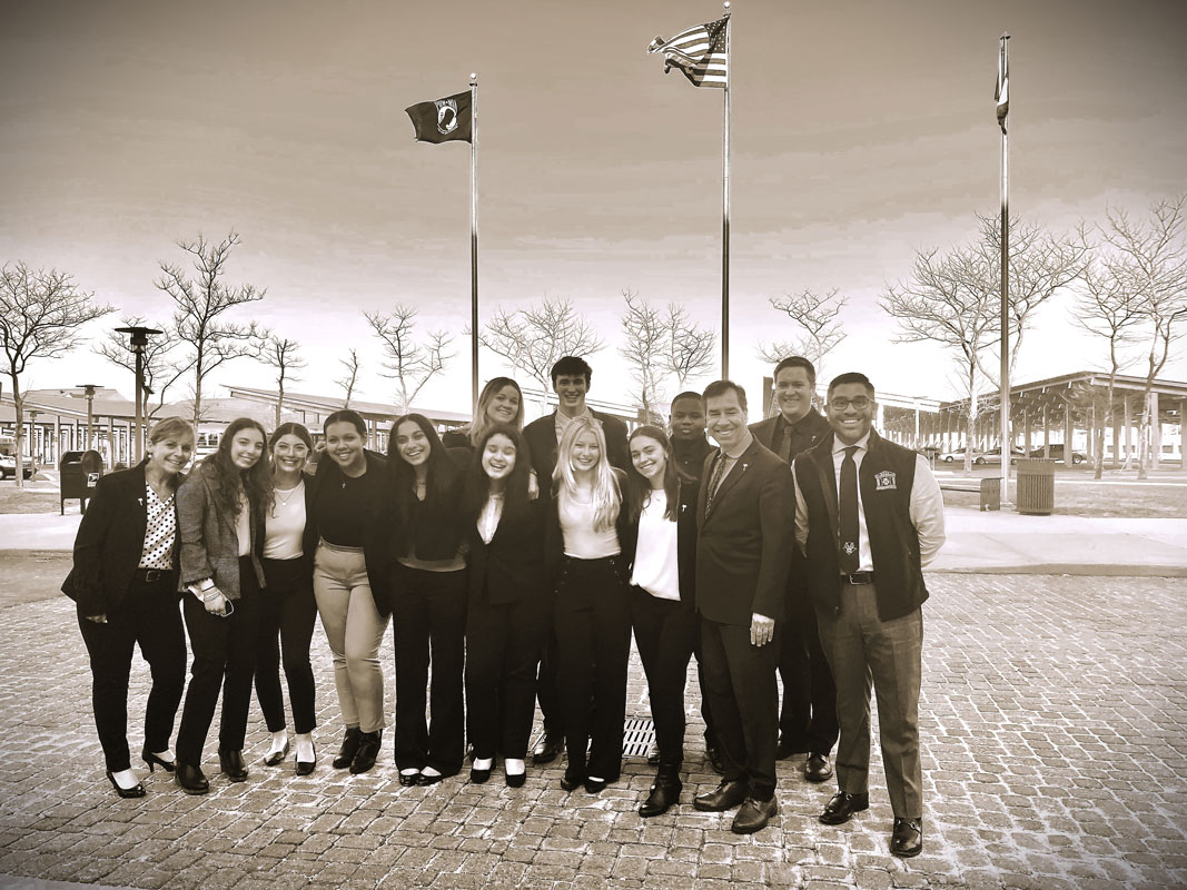 The Huntington mock trial team outside the courthouse in Central Islip. 