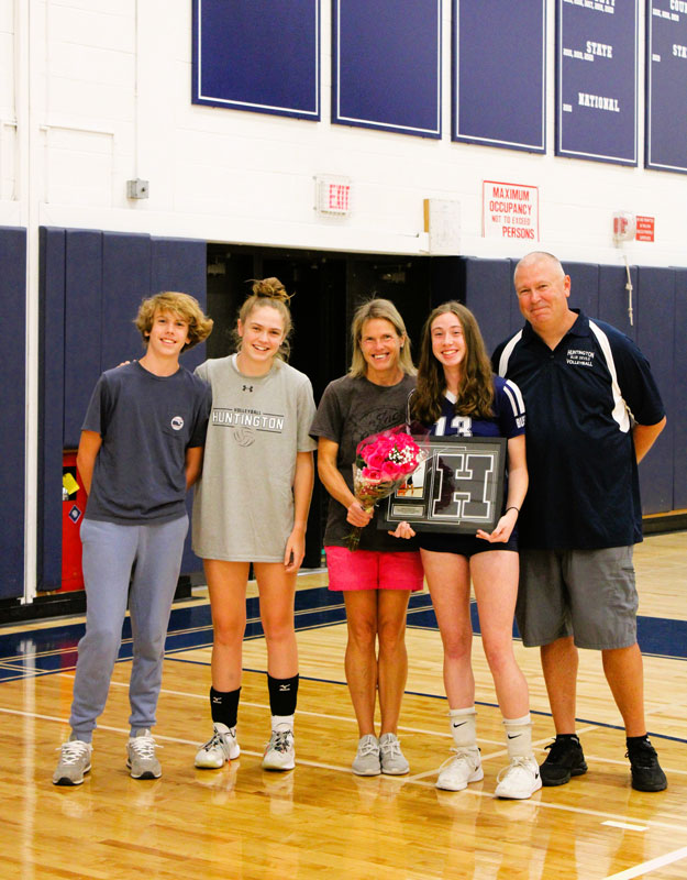 Megan Donaghy with her family as Blue Devil Senior Day. (Victoria Befumo photo.)
