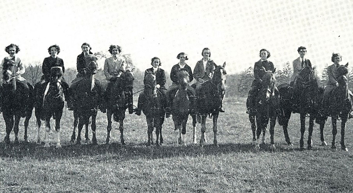 The Huntington High School equistrienne club in 1936.