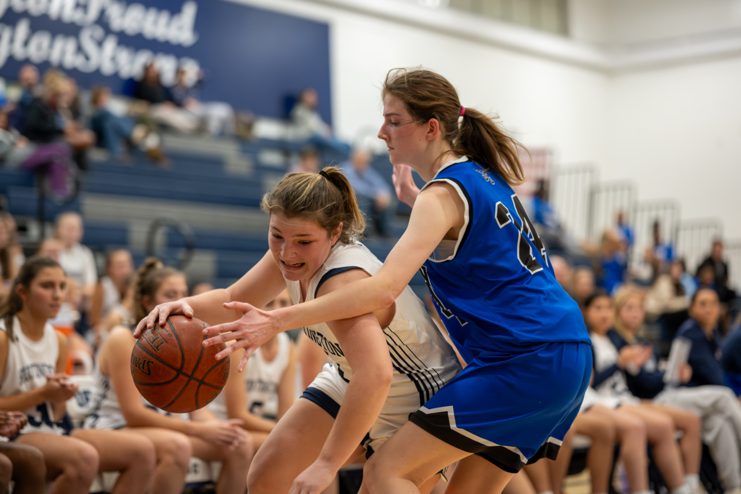  Freshman Ava McDonald in action for Huntington. (Darin Reed photo.)  