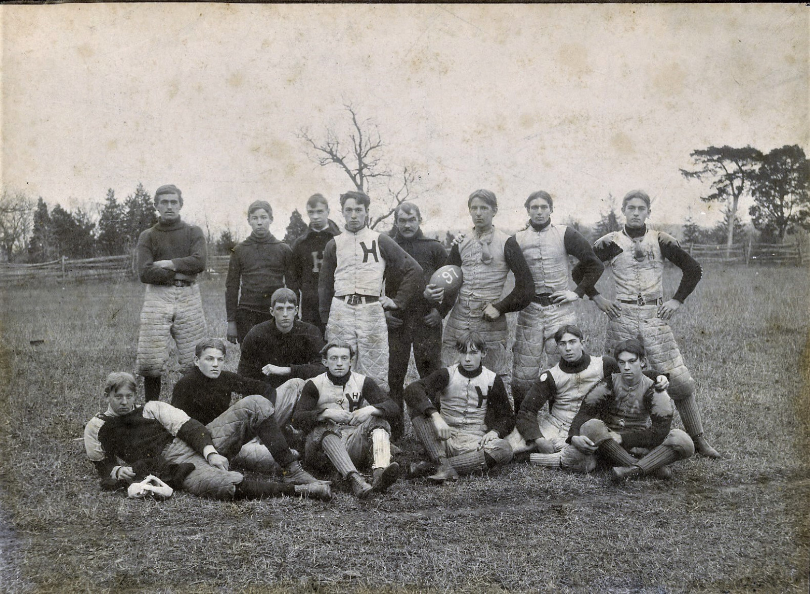 Huntington High School's 1957 boys' cross country team. 