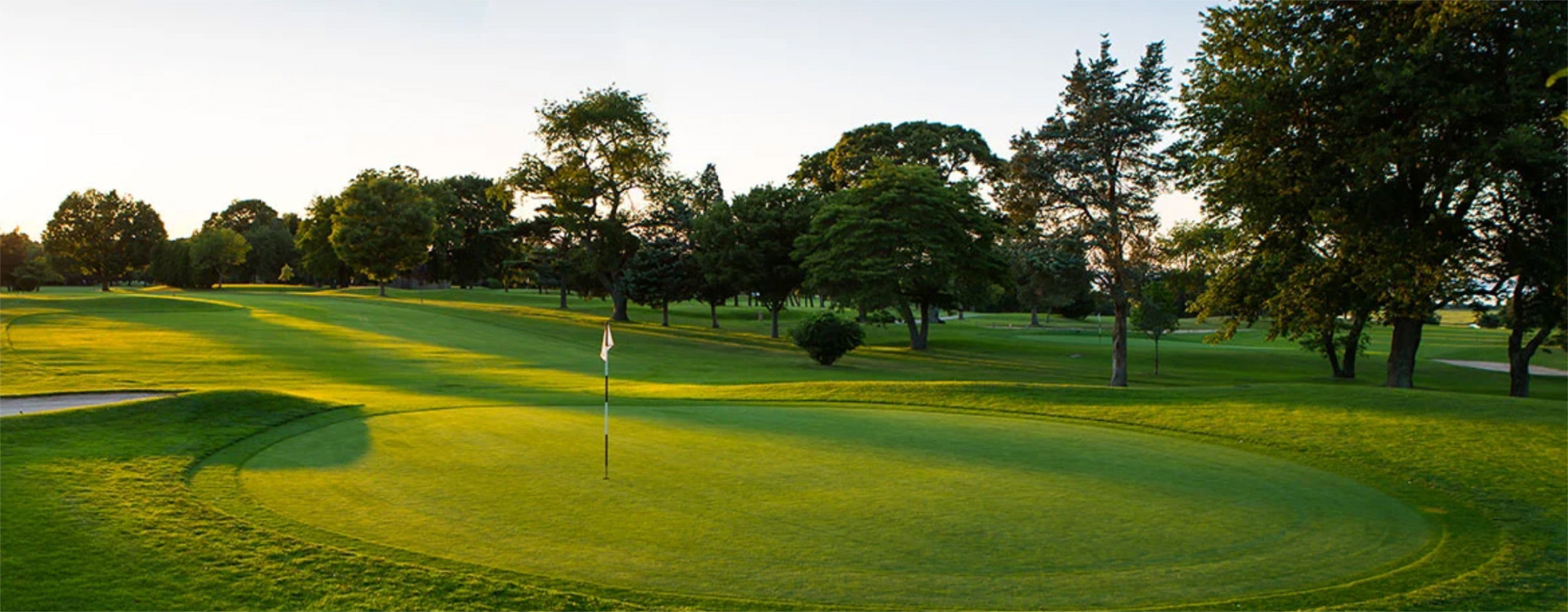  Huntington's golf team topped John H. Glenn at Crab Meadow, 8-1.  