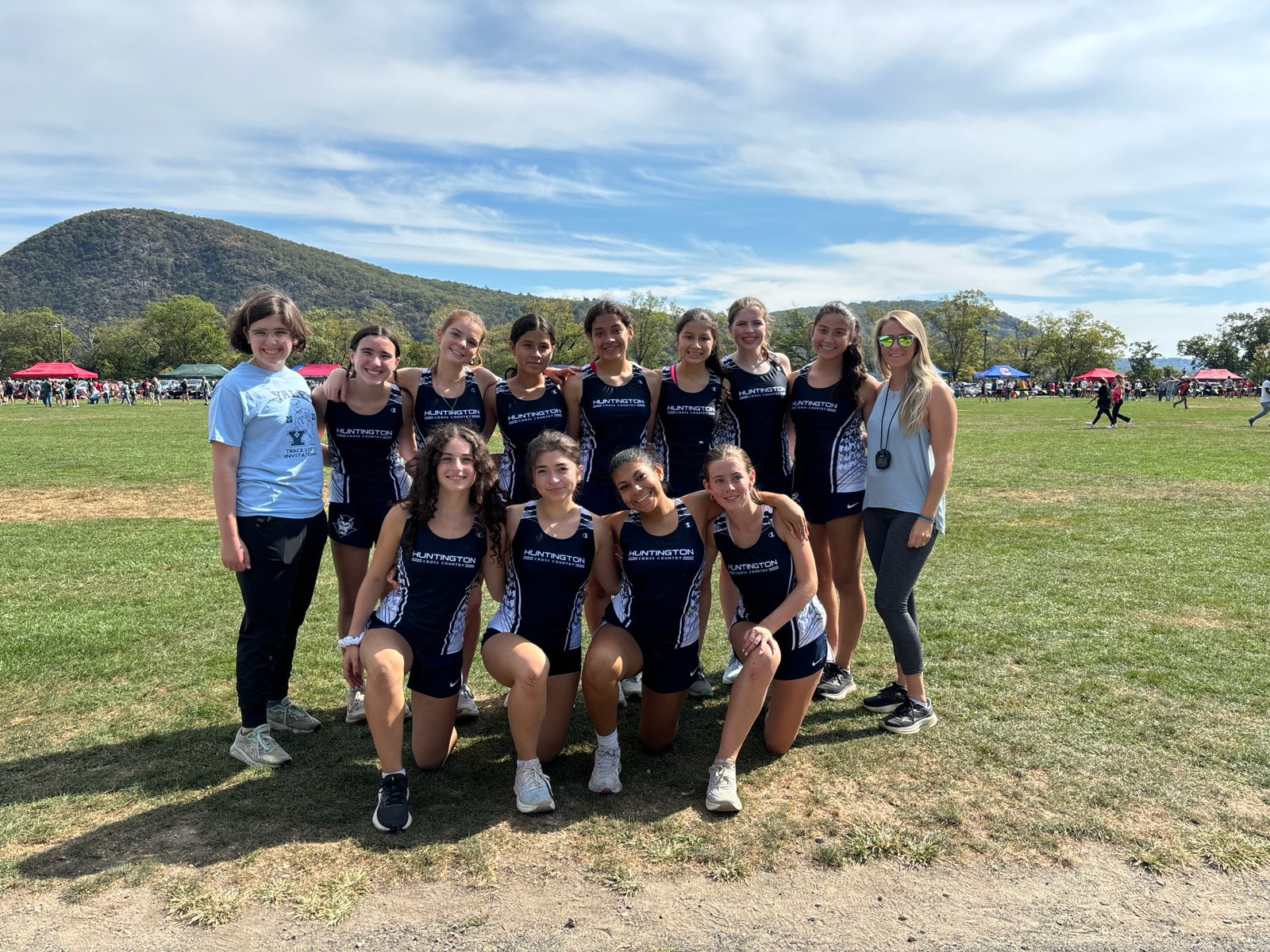  The Blue Devils at Bear Mountain State Park on Saturday. 