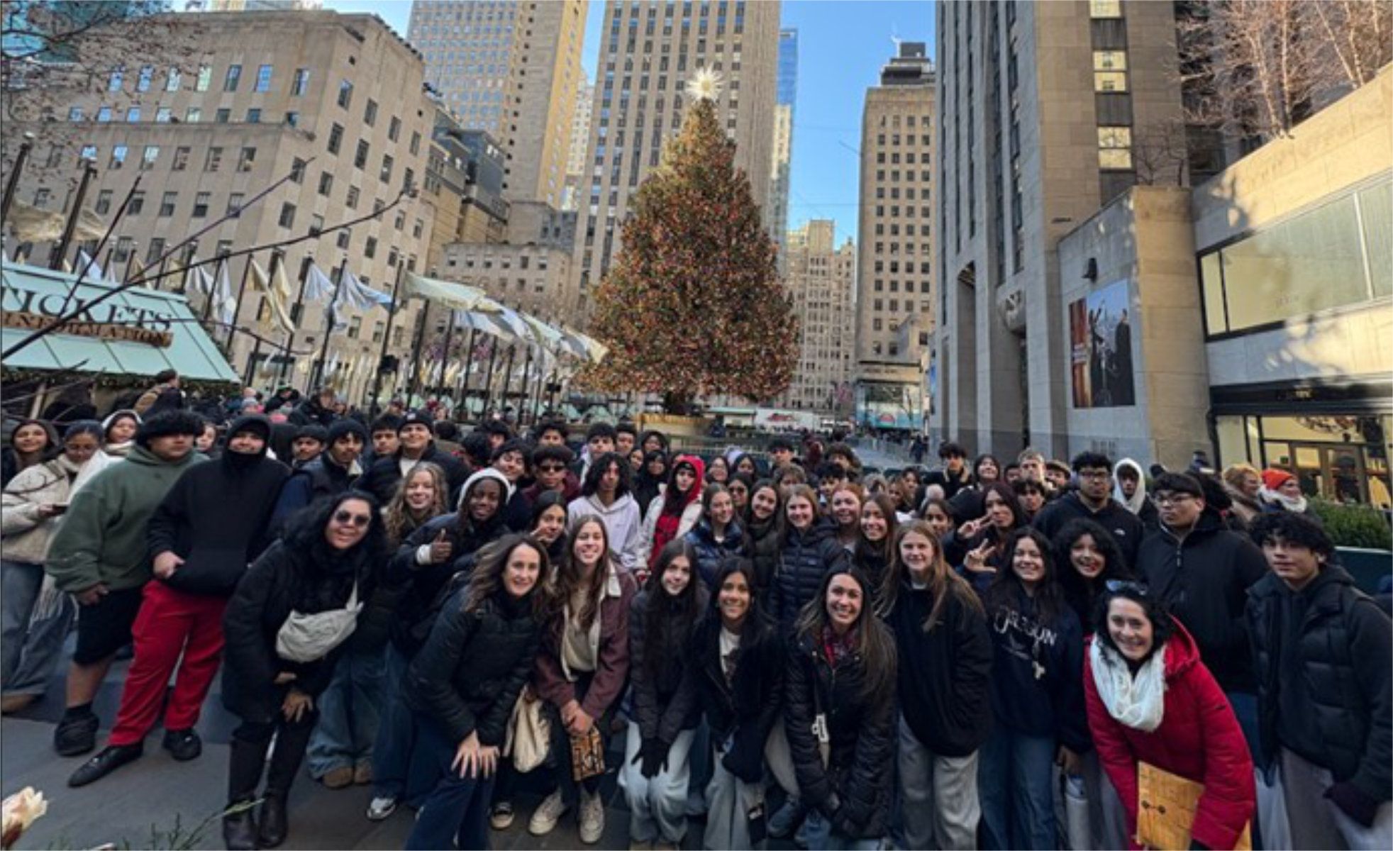  Huntington Spanish course students and teachers in New York City.  