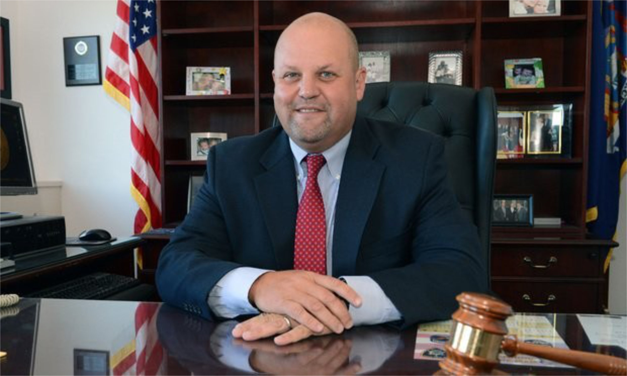 Judge Fernando Camacho visited Huntington Business Law students.