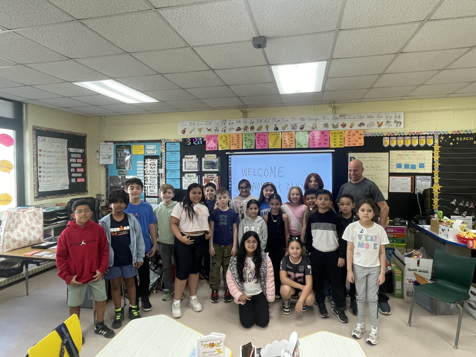  Mystery readers are making Washington School's PAPR program fun   